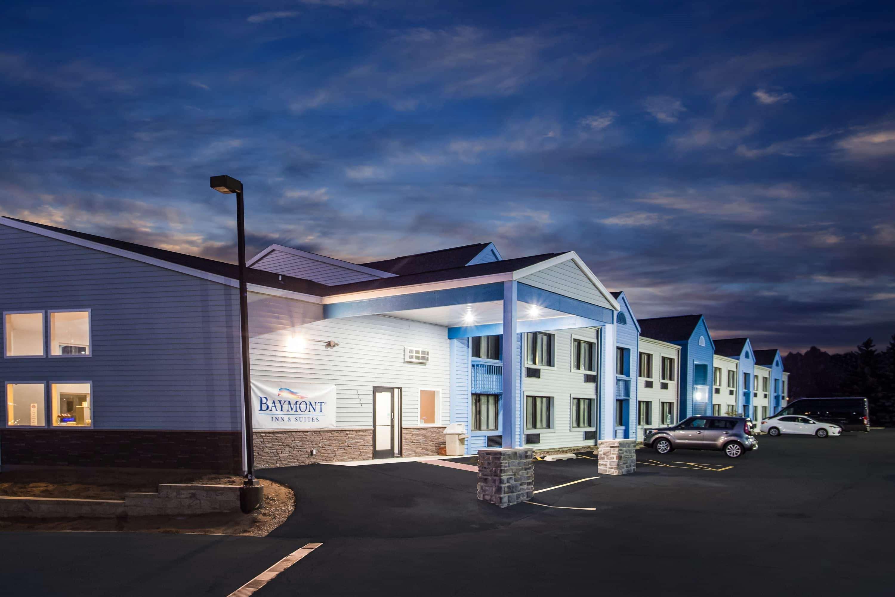 Hotel Baymont By Wyndham Appleton Exterior foto