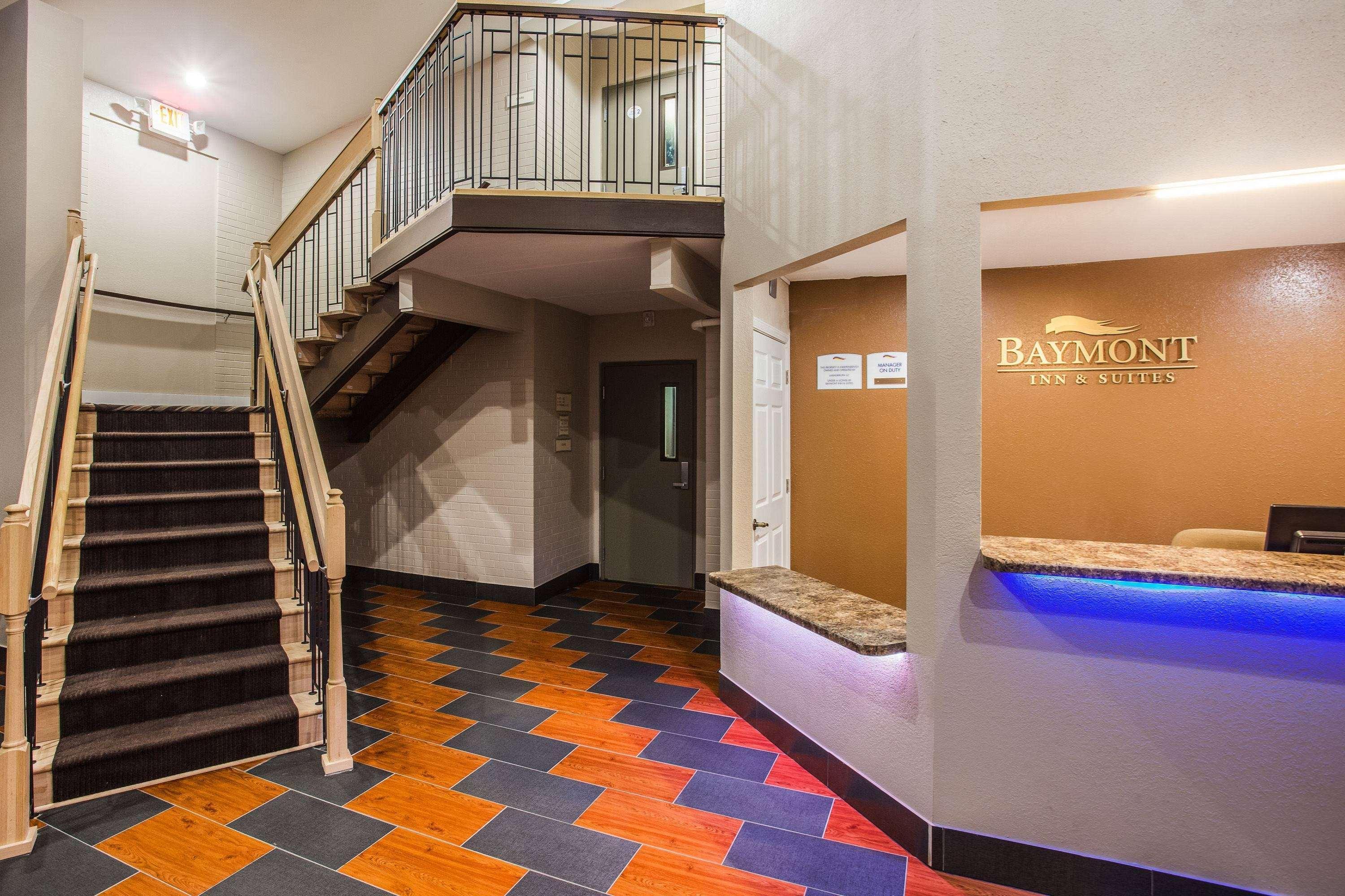 Hotel Baymont By Wyndham Appleton Exterior foto